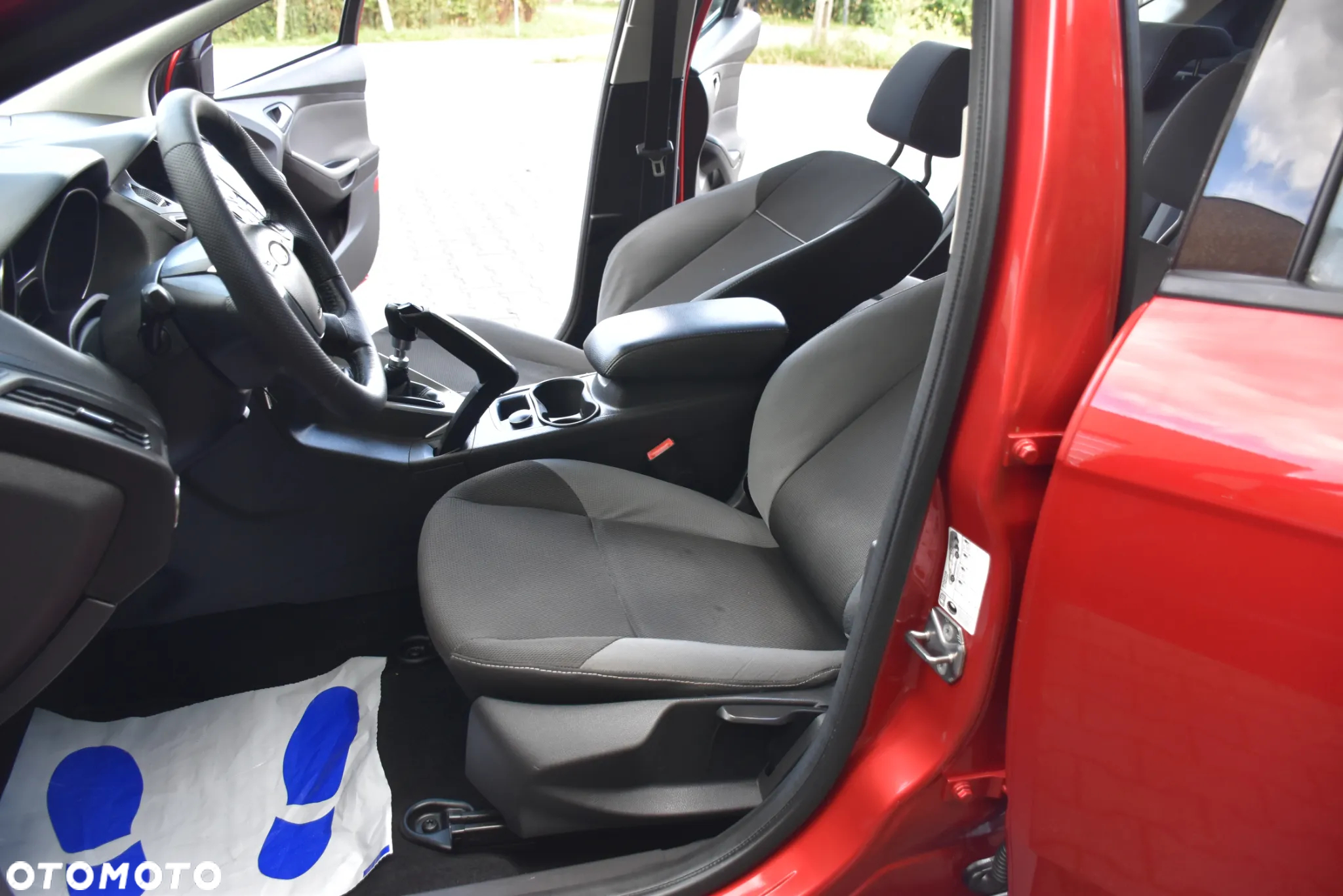 Ford Focus 1.6 TDCi DPF Start-Stopp-System Titanium - 12