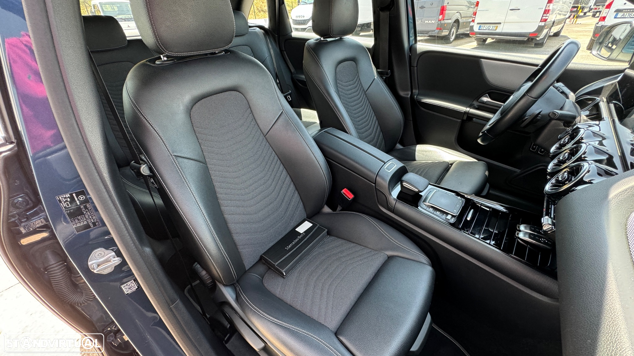 Mercedes-Benz B 250 e Style Plus - 8