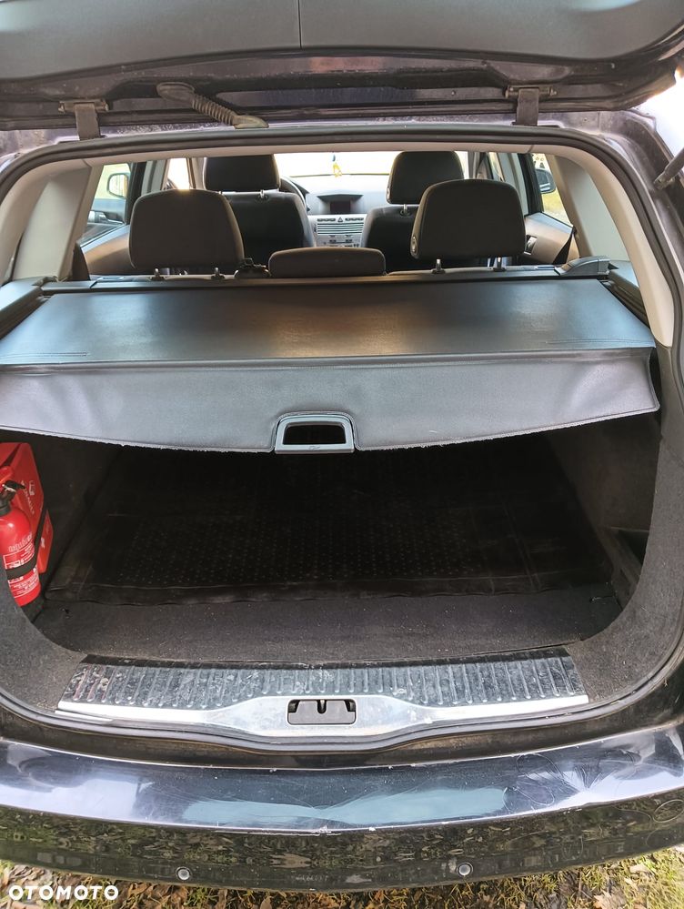 Opel Astra 1.7 CDTI DPF Sport - 12