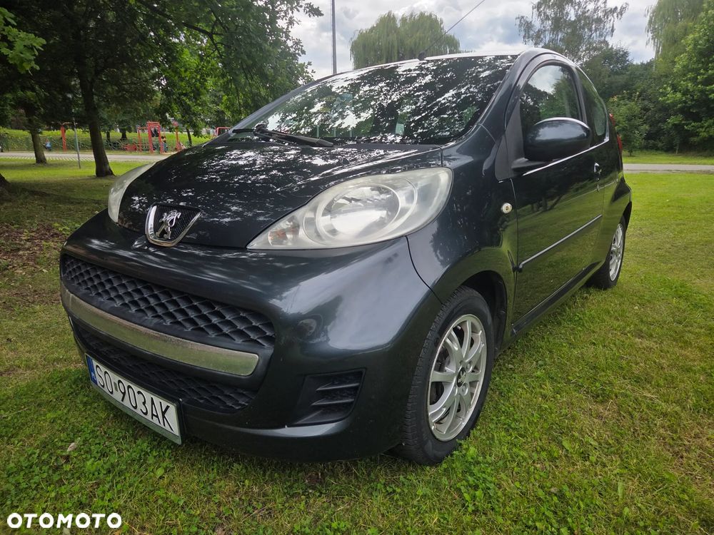 Peugeot 107 1.0 Urban Move - 1