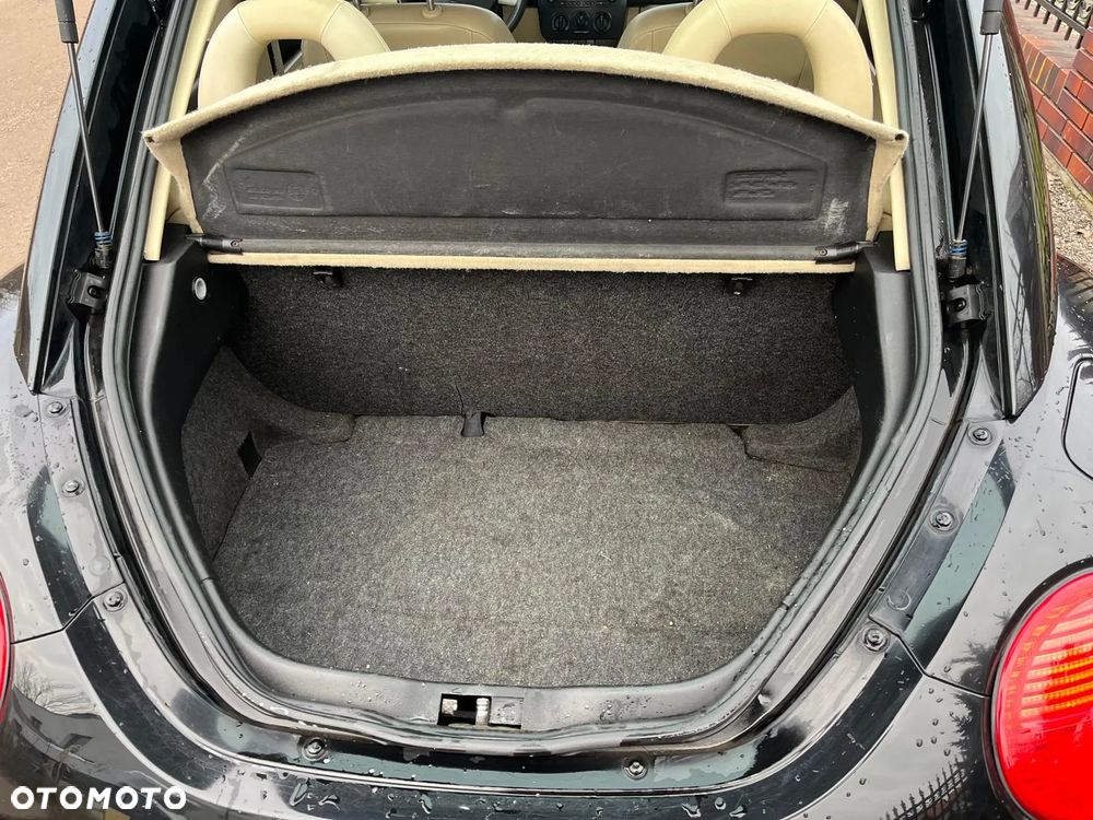 Volkswagen New Beetle 2.0 - 5