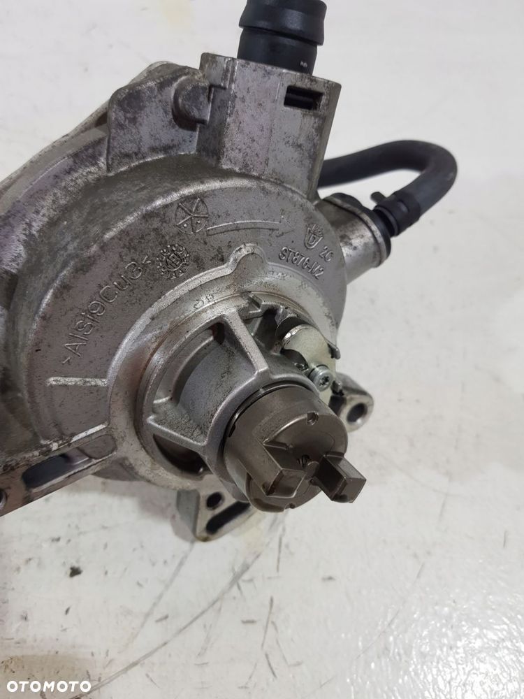 pompa vacum cm5g-2a451-ga ford 1.0t ecoboost - 13