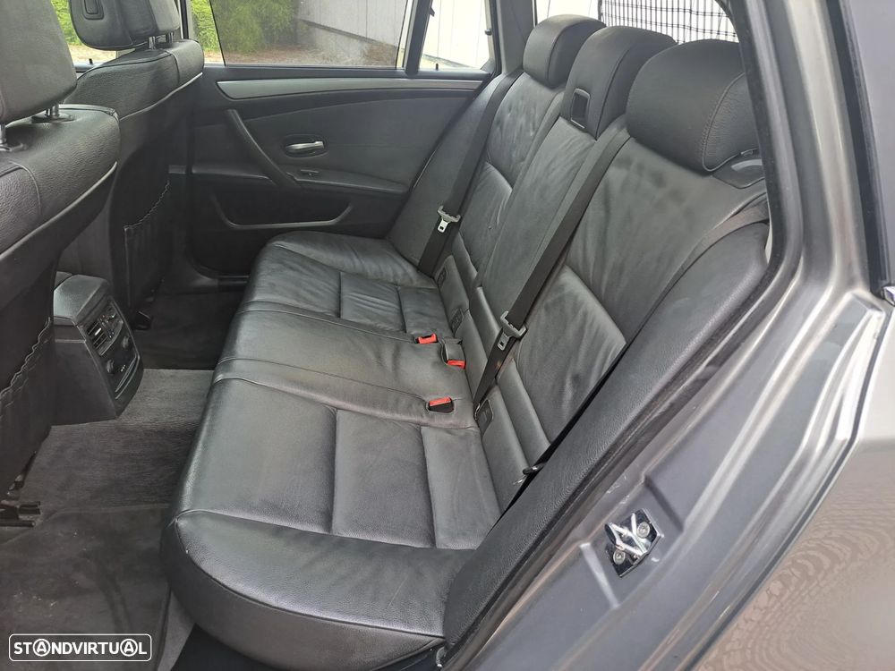 BMW 520 dA Touring Sport - 26