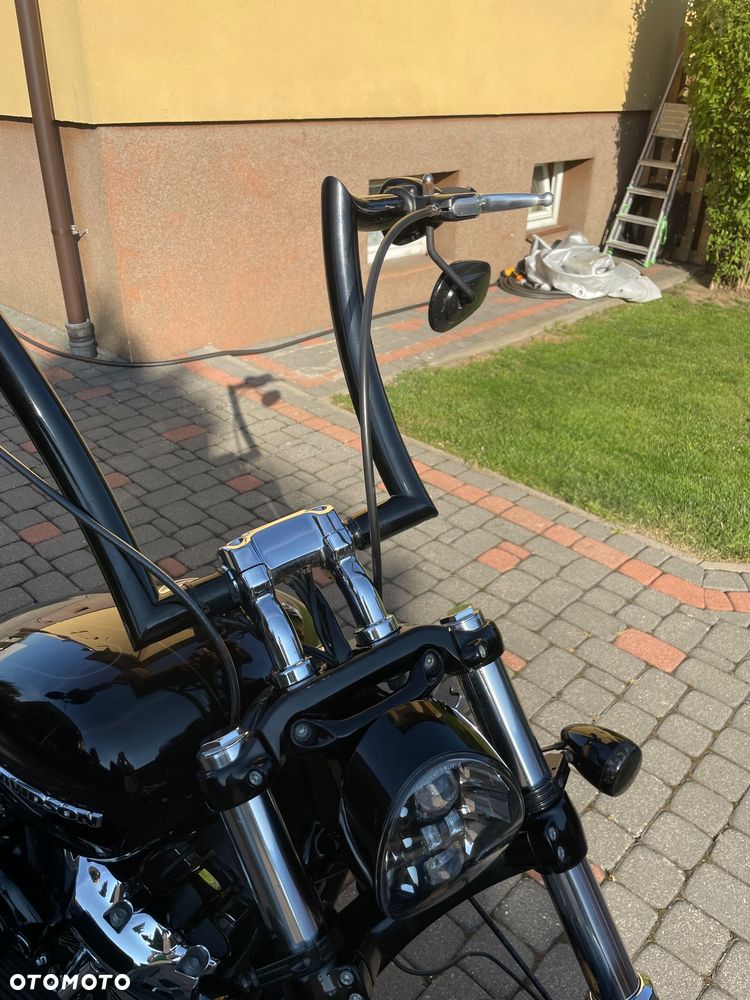 Harley-Davidson FXSB Breakout - 4