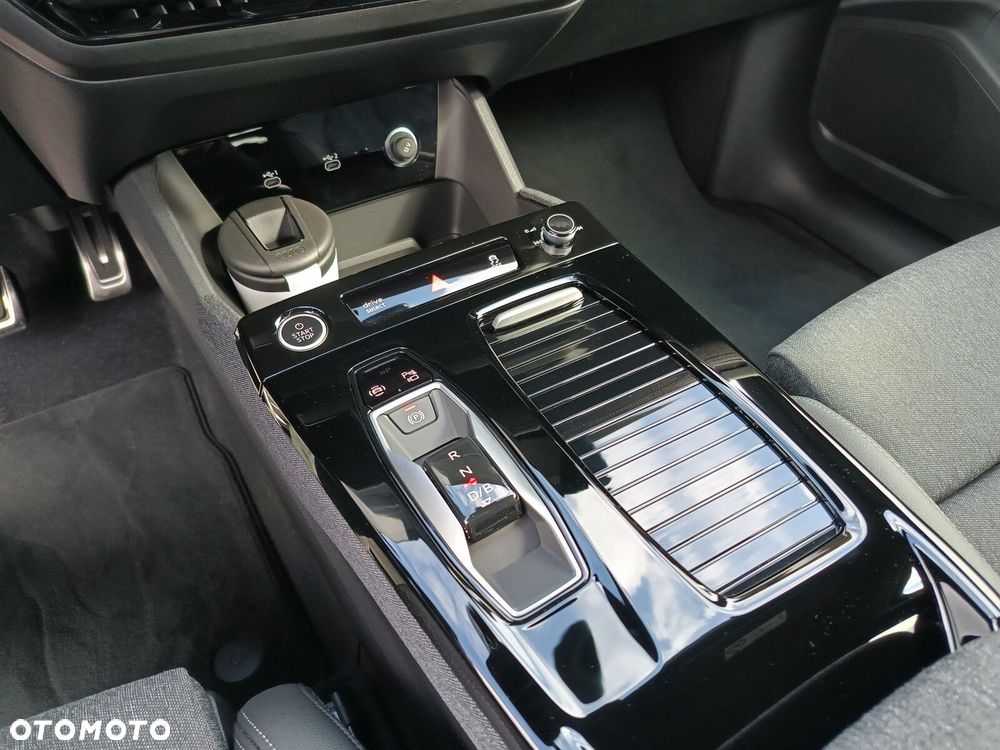 Audi Q6 e-tron 83kWh - 23