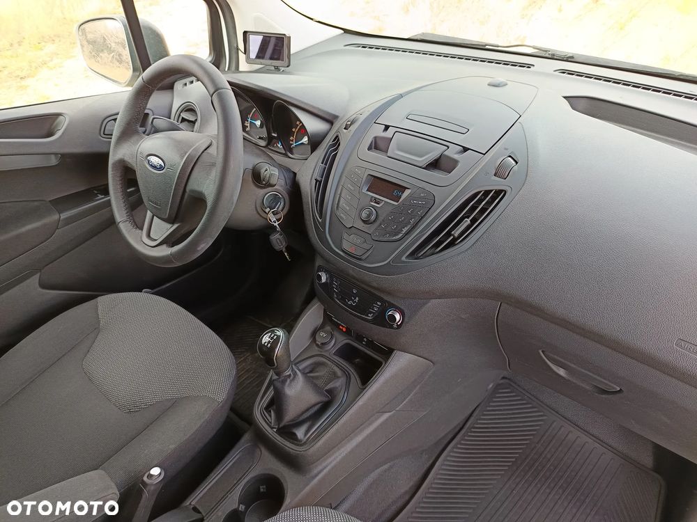 Ford Transit Courier Basis - 15
