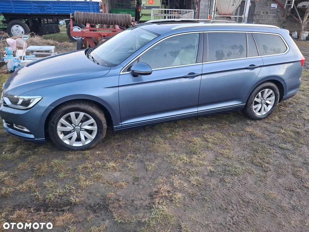 Volkswagen Passat 1.6 TDI BMT Comfortline - 23