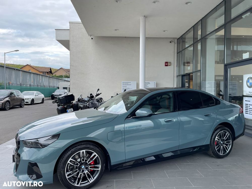 BMW Seria 5 530e xDrive Aut. - 4
