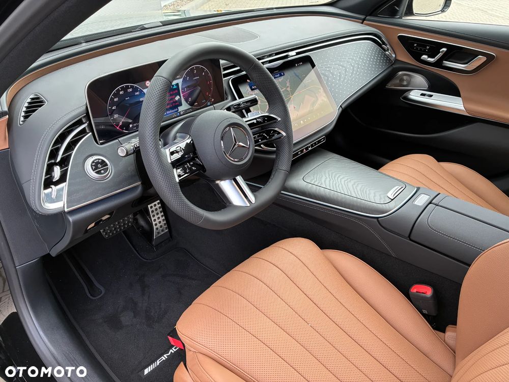 Mercedes-Benz Klasa E 220 d mHEV 4-Matic AMG 9G-Tronic - 4