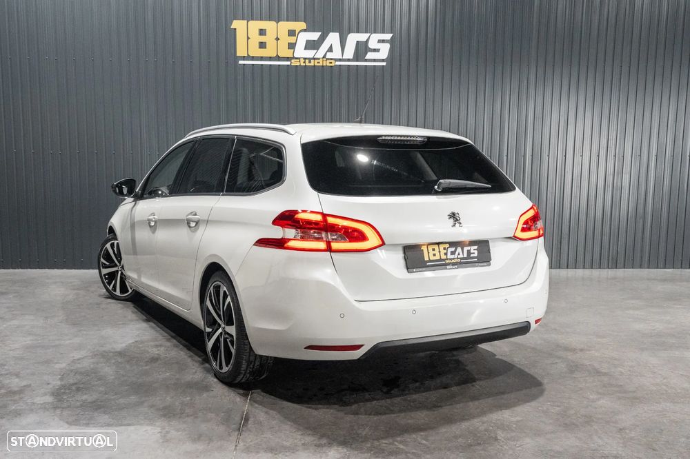 Peugeot 308 BlueHDi 130 EAT8 Allure - 57