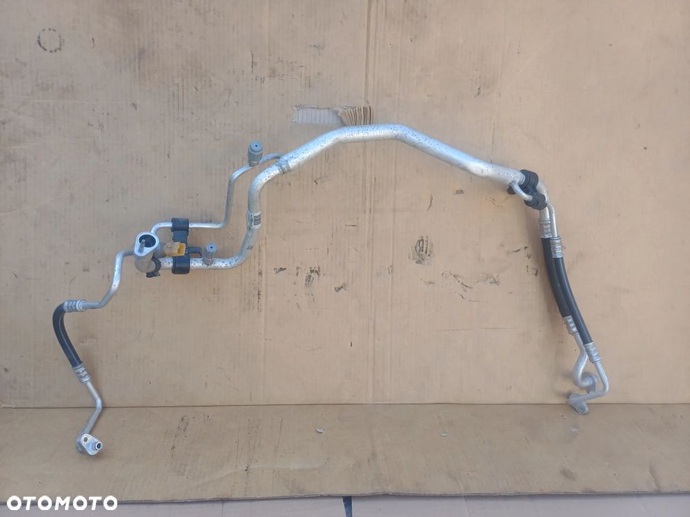 Przewody klimatyzacji Peugeot 3008 5008 Opel Grandland X 9831702280 - 1