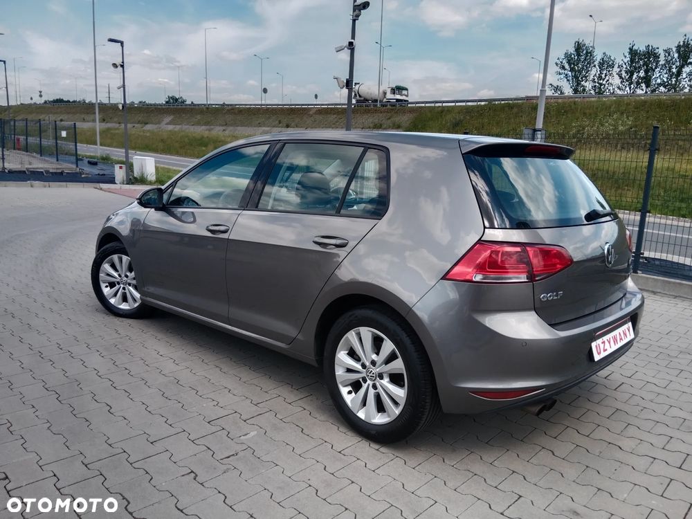 Volkswagen Golf 1.4 TSI BMT Comfortline - 16