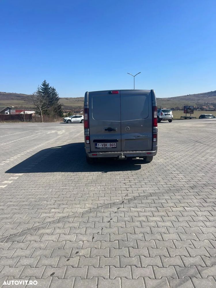 Opel VIVARO - 3