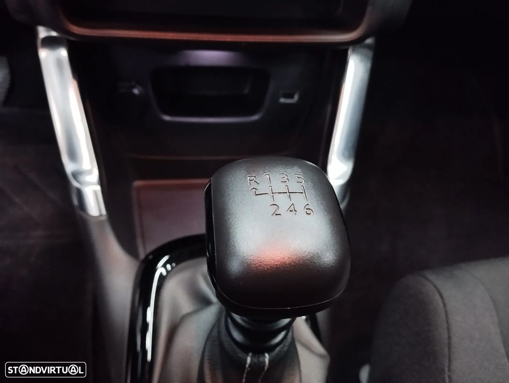 Citroën C3 Aircross 1.2 PureTech Plus - 26