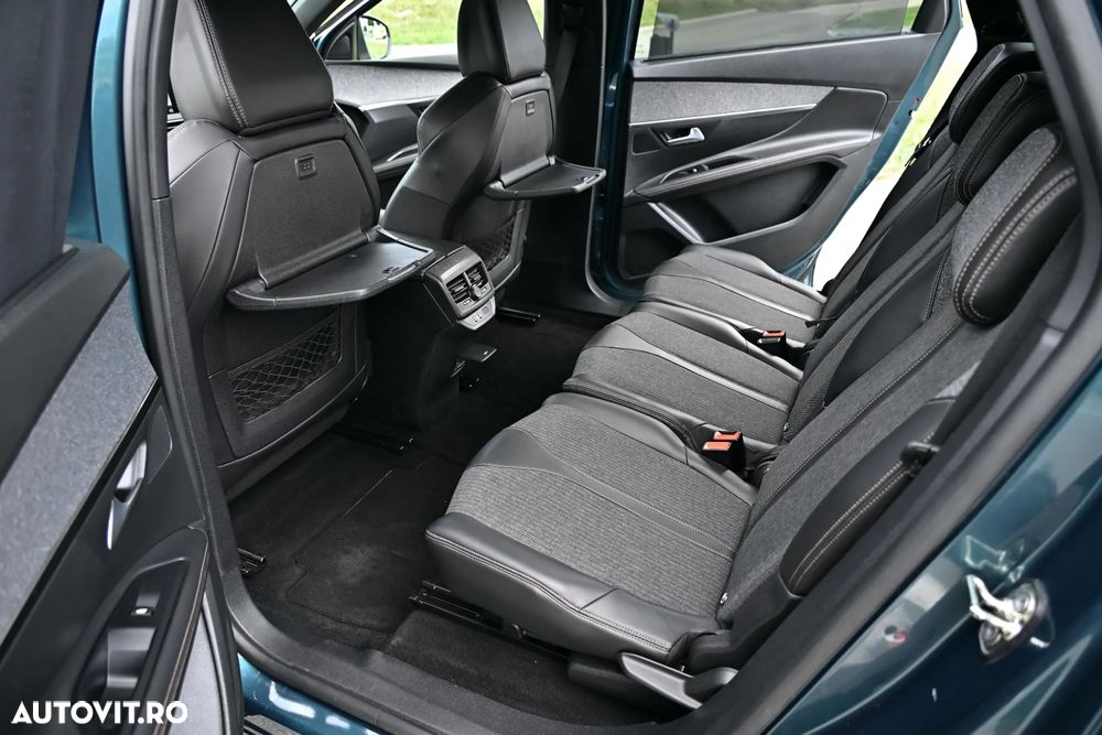 Peugeot 5008 1.5L BlueHDI EAT8 S&S GT - 29