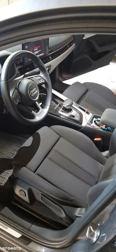 Audi A4 Limousine 35 TFSI S tronic - 10