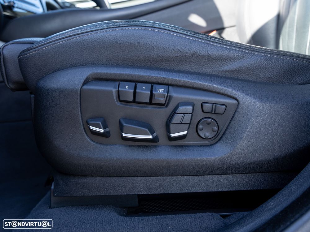 BMW X6 40 d xDrive Pack M - 17