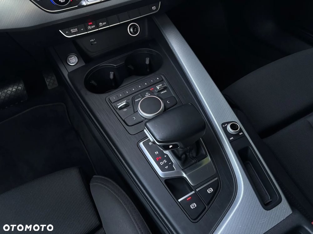 Audi A4 Avant 35 TFSI S tronic design - 18