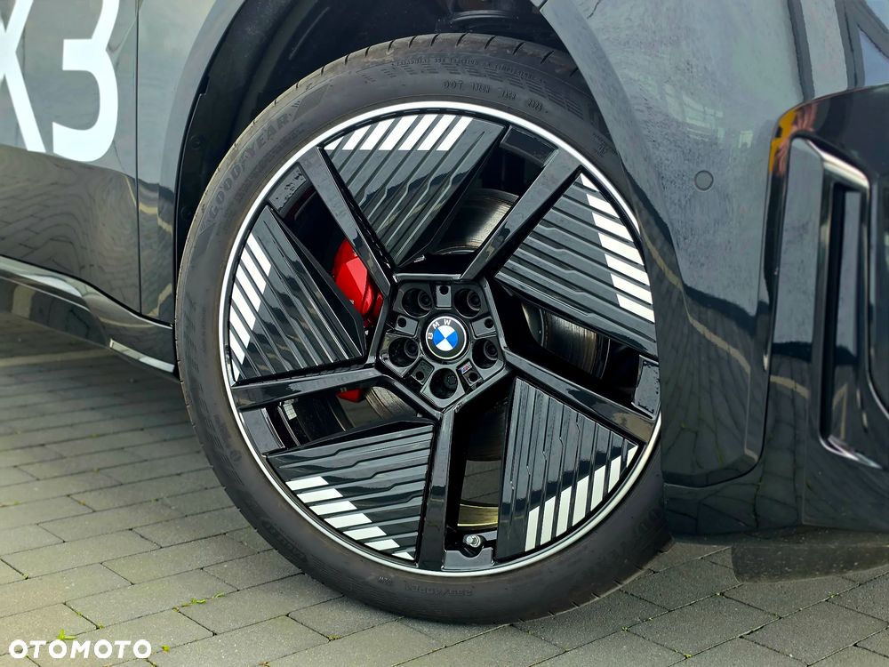 BMW iX3 50 xDrive 113.4kWh - 12