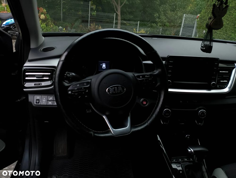 Kia Stonic - 9