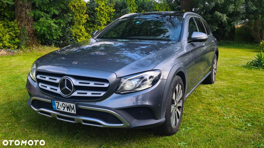 Mercedes-Benz Klasa E 220 d 4-Matic All-Terrain - 1