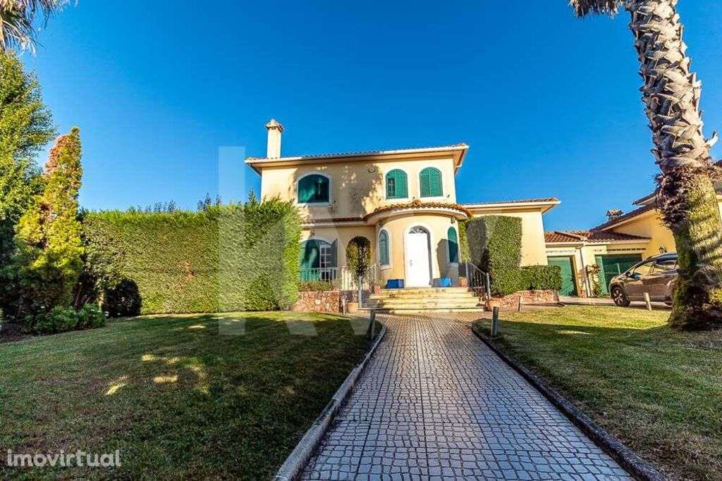 Moradia T5 na Quinta do Quadrado em Alhos Vedros, Moita - Grande imagem: 5/60