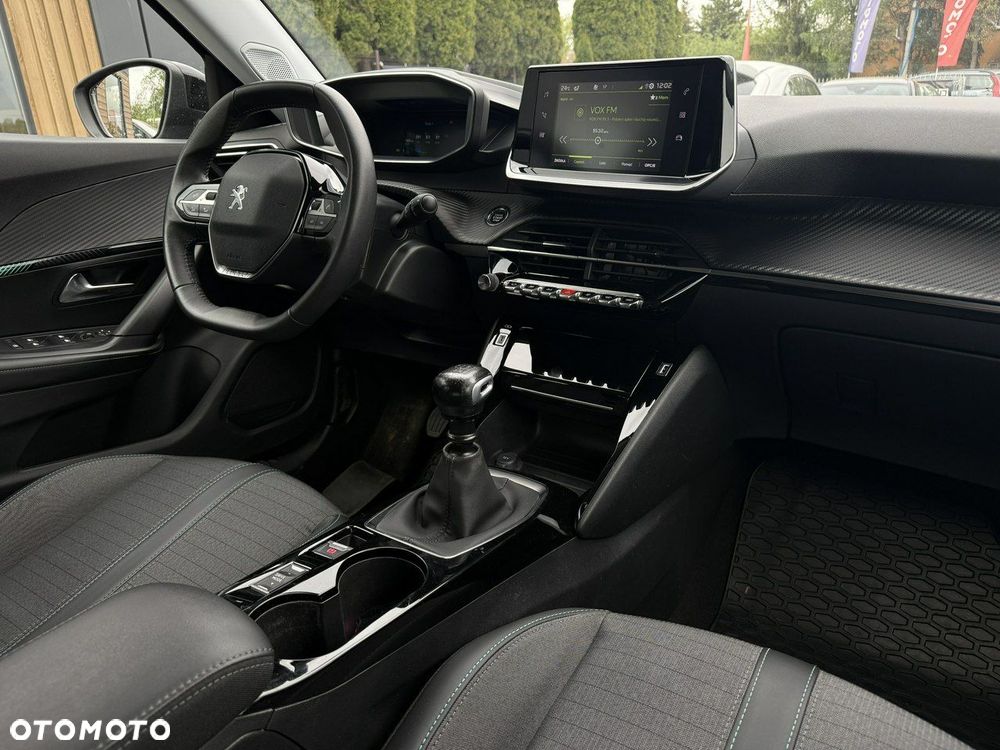 Peugeot 2008 1.5 BlueHDi Allure Pack S&S - 15
