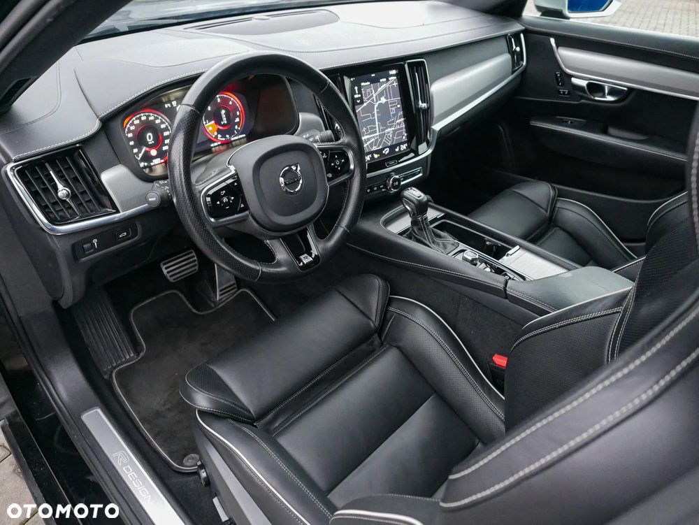 Volvo S90 D3 R-Design - 17