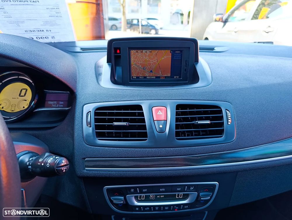 Renault Mégane Sport Tourer 1.5 dCi Dynamique S - 12