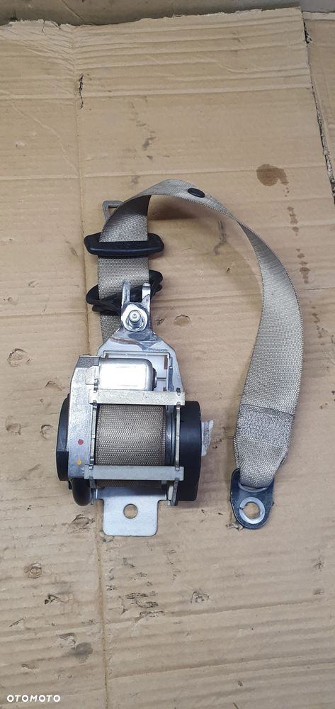 Pas bezpieczeństwa napinacz prawy tył Mercedes GL X166 W166 A16686010858 A1668601085 - 1