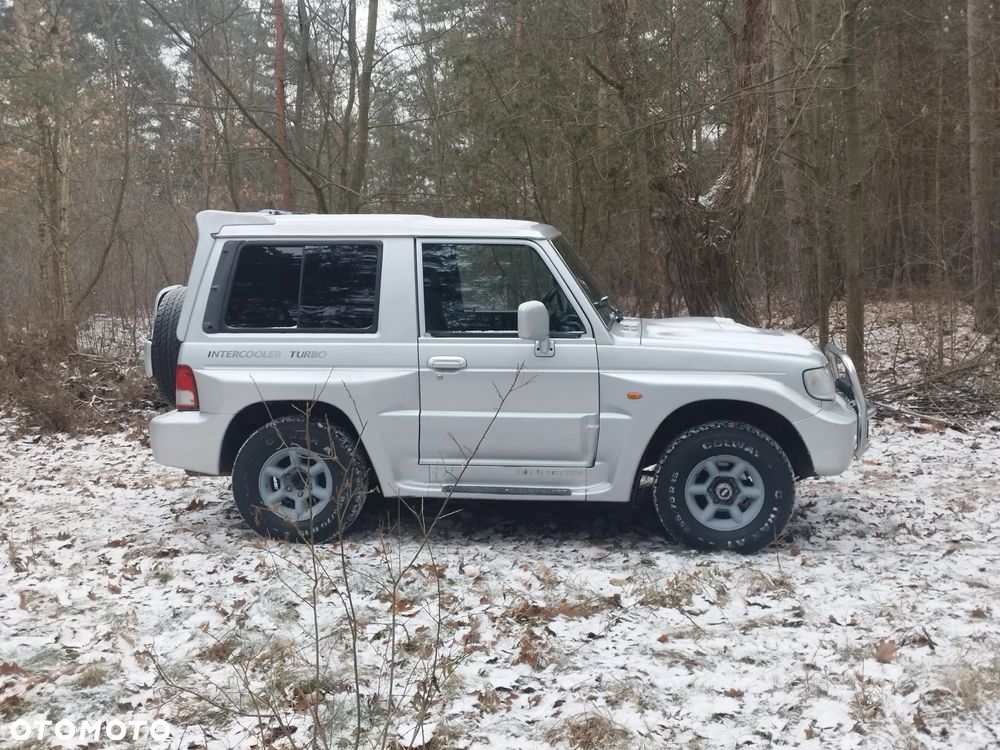 Hyundai Galloper - 16