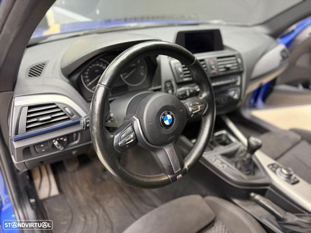 BMW 118 dA Pack M - 26