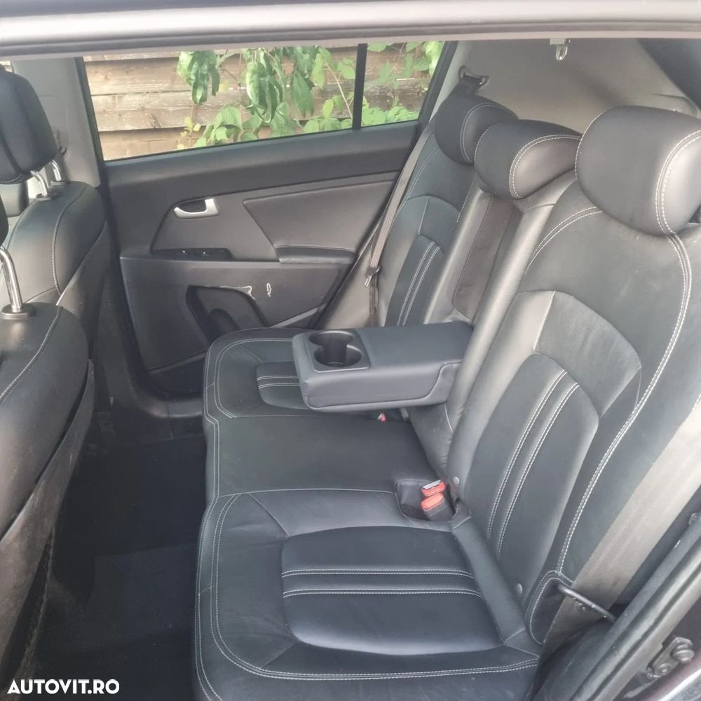 Kia Sportage 2.0 CRDI AWD Aut. Dream-Team Edition - 11