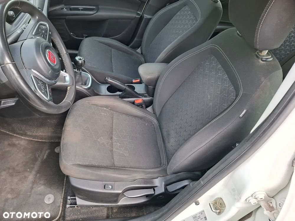 Fiat Tipo 1.6 MultiJet City Sport - 12