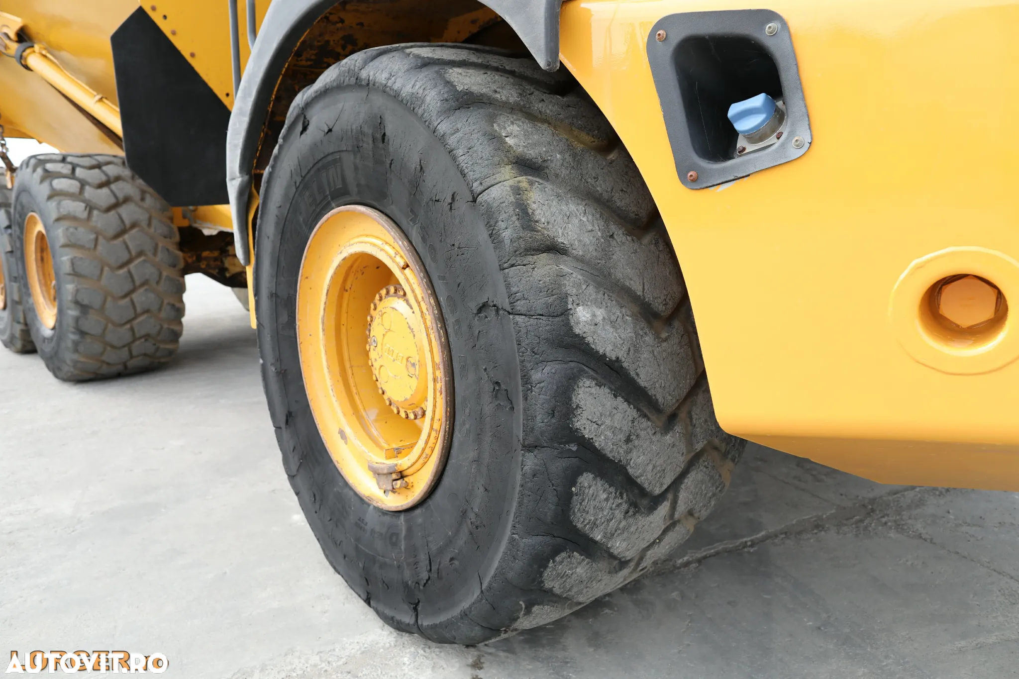 Altul BELL B30E - 13