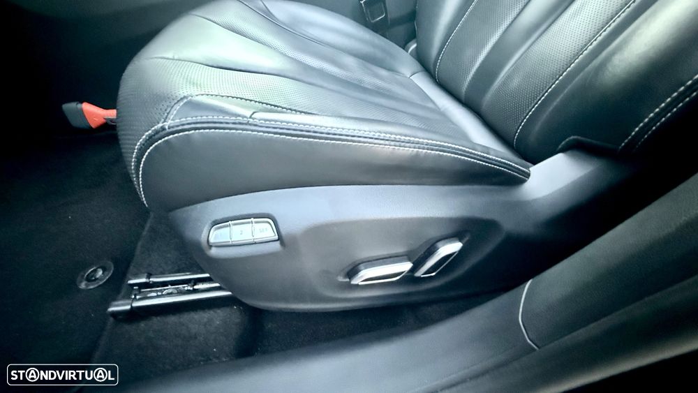 MG Marvel R 70 kWh AWD Performance - 33