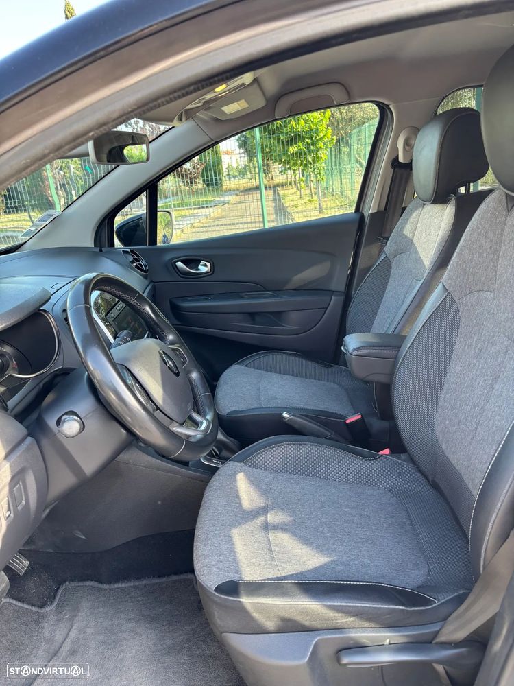 Renault Captur 1.5 dCi Exclusive XMOD EDC - 15