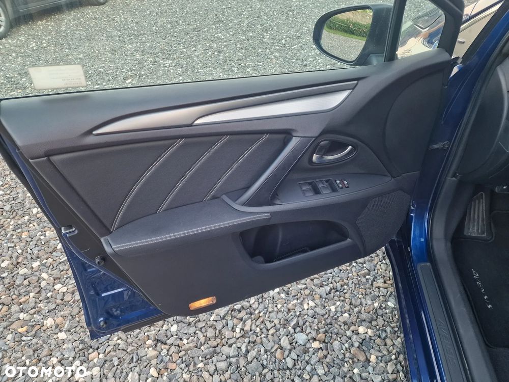 Toyota Avensis 1.8 Prestige - 13