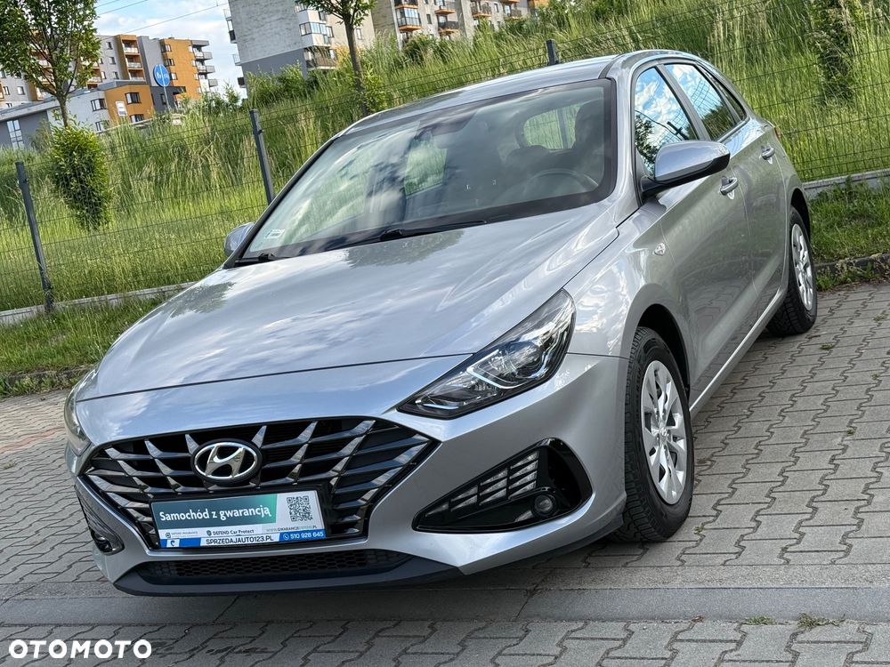 Hyundai i30 1.5 DPI Classic + - 25