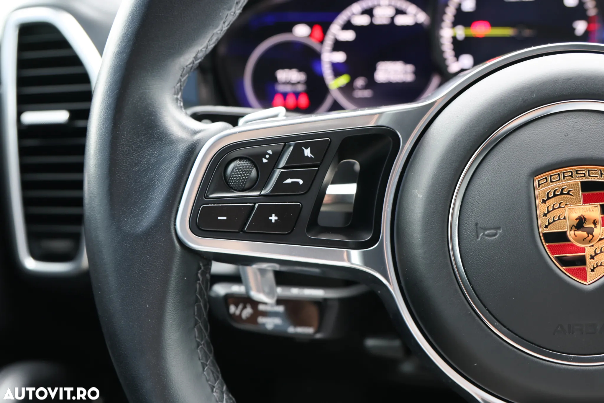 Porsche Cayenne E-Hybrid Tiptronic S Platinum Edition - 21
