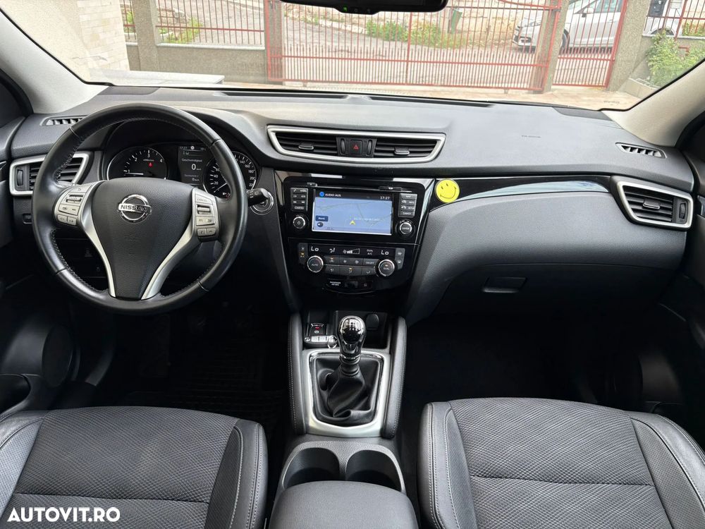 Nissan Qashqai 1.6 DCI 4 x 4 DPF tekna - 15