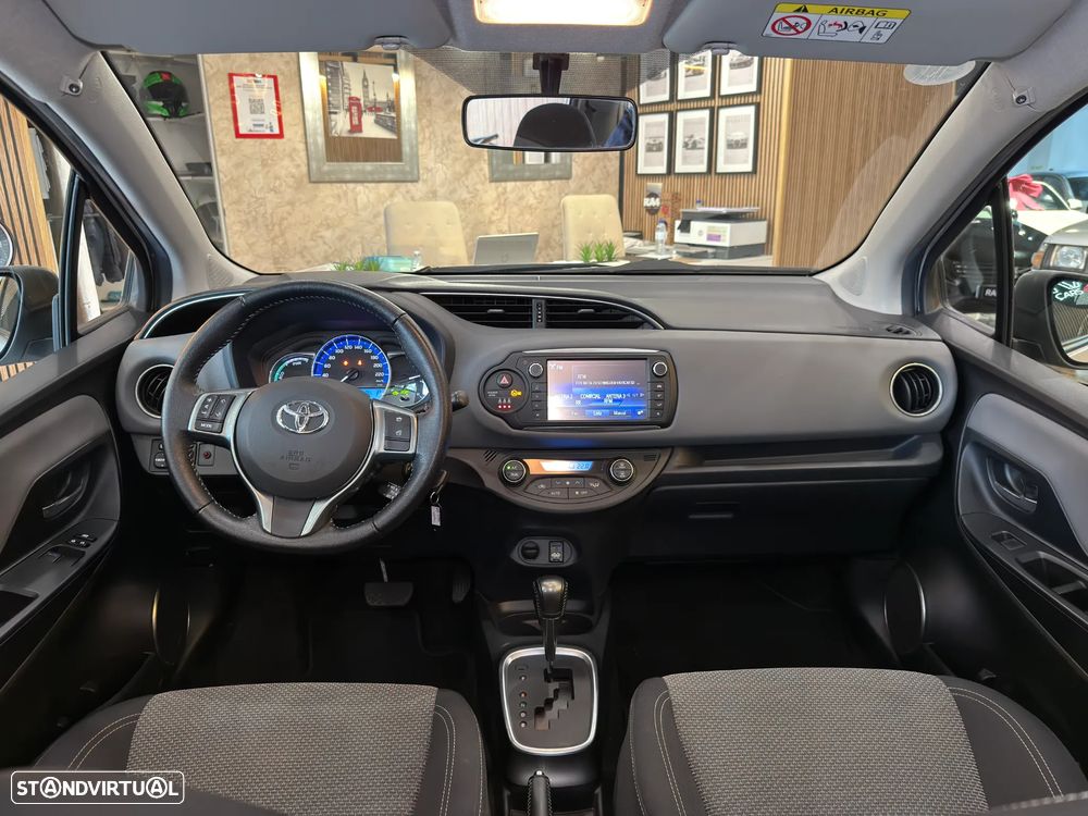 Toyota Yaris 1.5 HSD Active - 5
