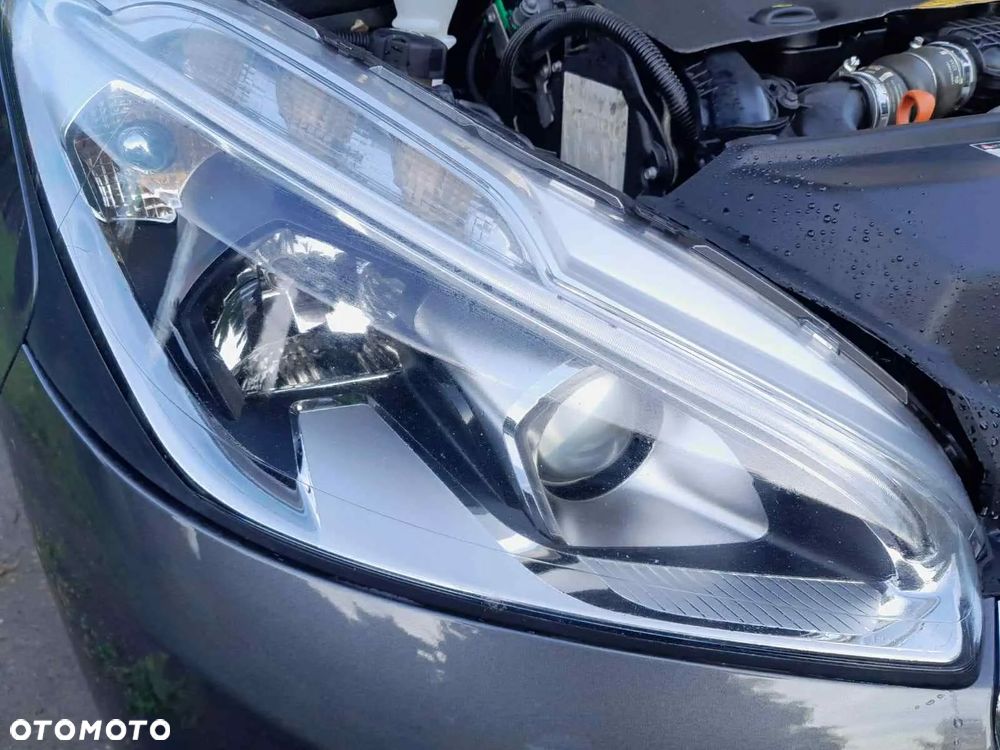 Peugeot 208 Diesel 5-Türer Style - 8