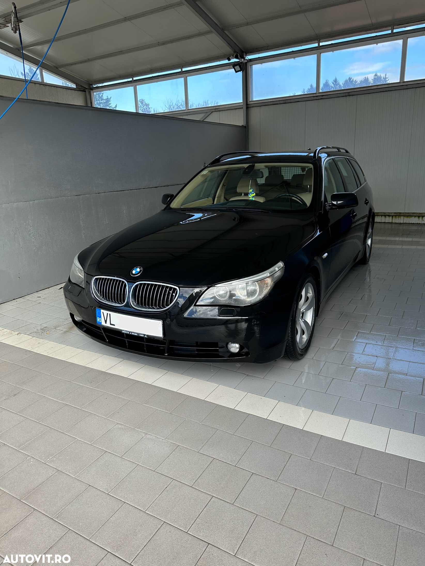 BMW Seria 5 525d Touring Aut. - 5