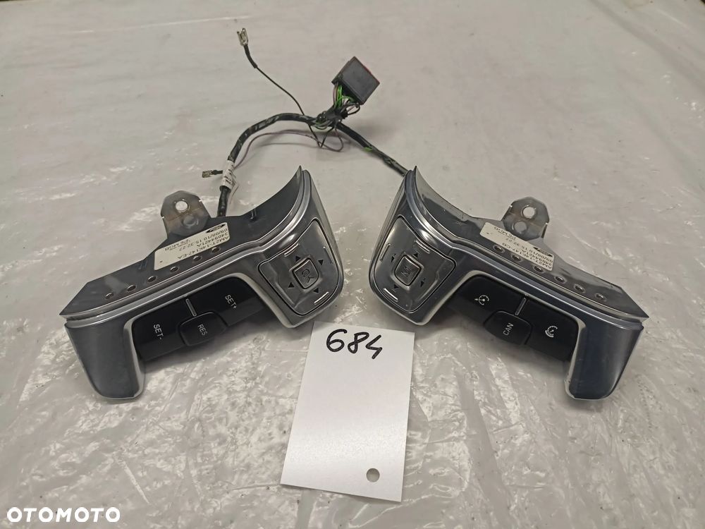 PRZYCISKI TEMPOMAT MONDEO MK4 S-MAX MK1 MONDEO MK4 10-14R AM2T-14K147 - 1