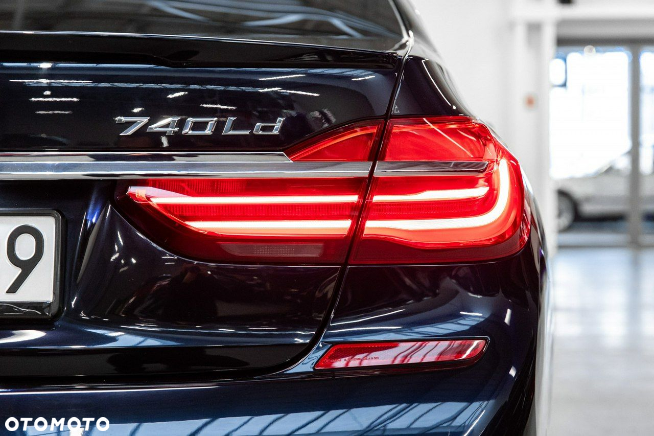 BMW Seria 7 - 17