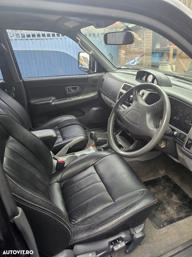 Mitsubishi Pajero Sport 2.5 TD Intense Piele + - 7