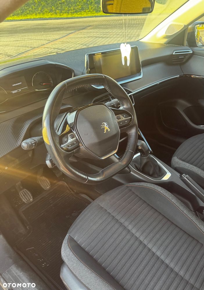 Peugeot 208 1.2 PureTech Active S&S - 8