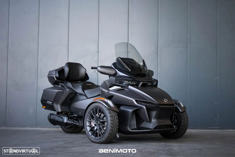 Can-Am Spyder RT - 1