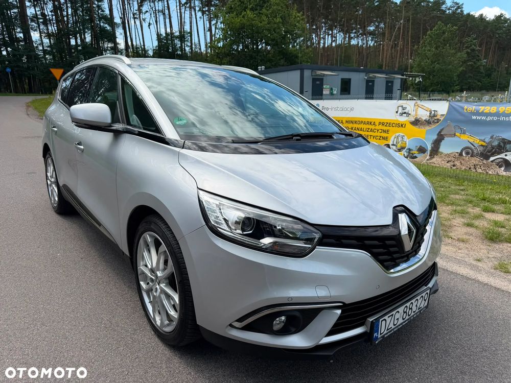Renault Scenic - 8